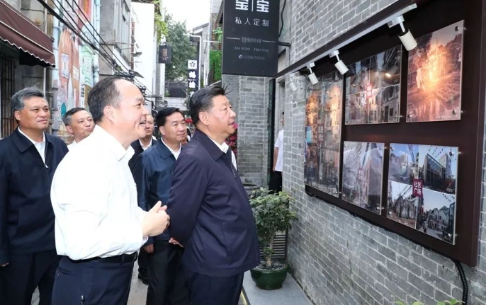 習(xí)總書記考察廣東第3天之永慶坊  南秀古建公司舊城微改項(xiàng)目獲肯定